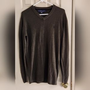 U.S. POLO ASSN. Men's V-neck sweater